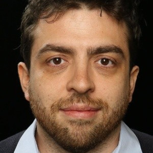 Webinar hosting presenter 