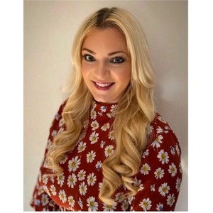 Webinar hosting presenter 