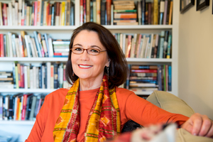 Webinar hosting presenter 