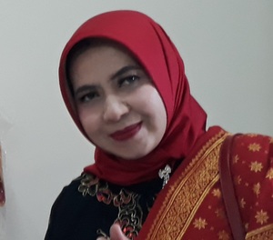 Webinar hosting presenter indrayani 