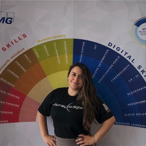 Webinar hosting presenter 