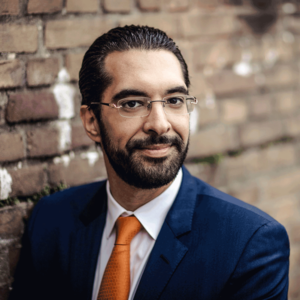 Webinar hosting presenter 