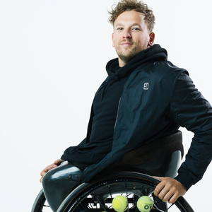 Webinar hosting presenter 