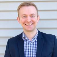 Webinar hosting presenter 