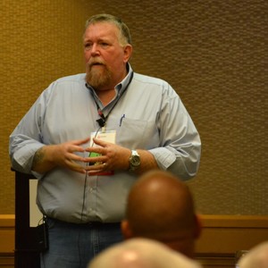 Webinar hosting presenter 