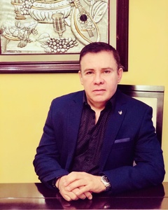 Webinar hosting presenter 