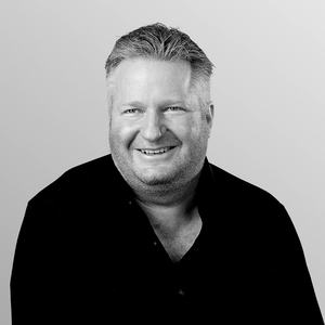 Webinar hosting presenter 