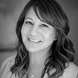 Webinar hosting presenter 