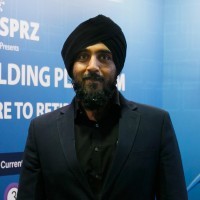 Webinar hosting presenter 