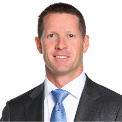 Webinar hosting presenter 