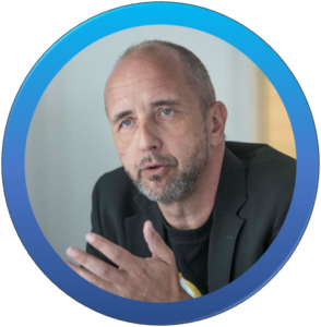 Webinar hosting presenter 
