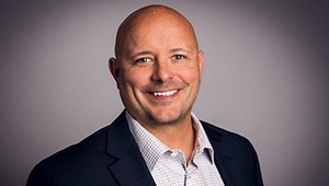 Webinar hosting presenter 