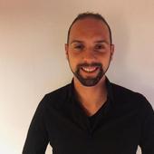 Webinar hosting presenter 