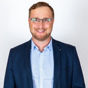 Webinar hosting presenter 