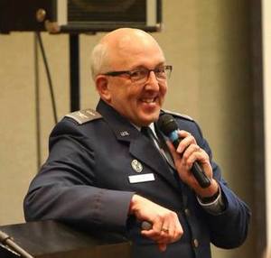 Webinar hosting presenter Curtis Boehmer