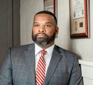 Webinar hosting presenter 