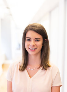 Webinar hosting presenter 