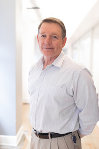 Webinar hosting presenter 