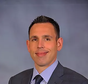 Webinar hosting presenter 