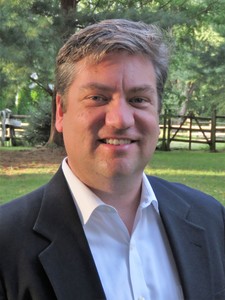 Webinar hosting presenter Tom Kimbis