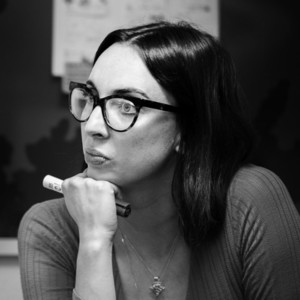 Webinar hosting presenter 