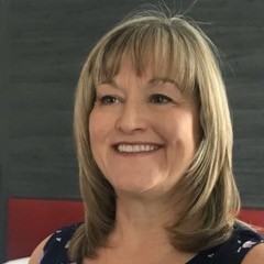 Webinar hosting presenter 