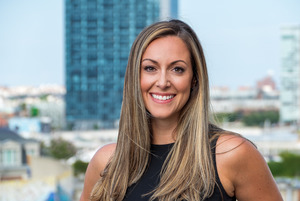 Webinar hosting presenter 