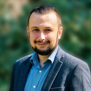 Webinar hosting presenter 