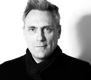 Webinar hosting presenter 